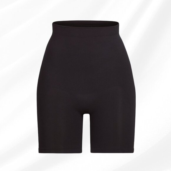2/$50 SKIMS Onyx Seamless Sculpt Mid Thigh Shorts Size S NWT - Picture 1 of 8